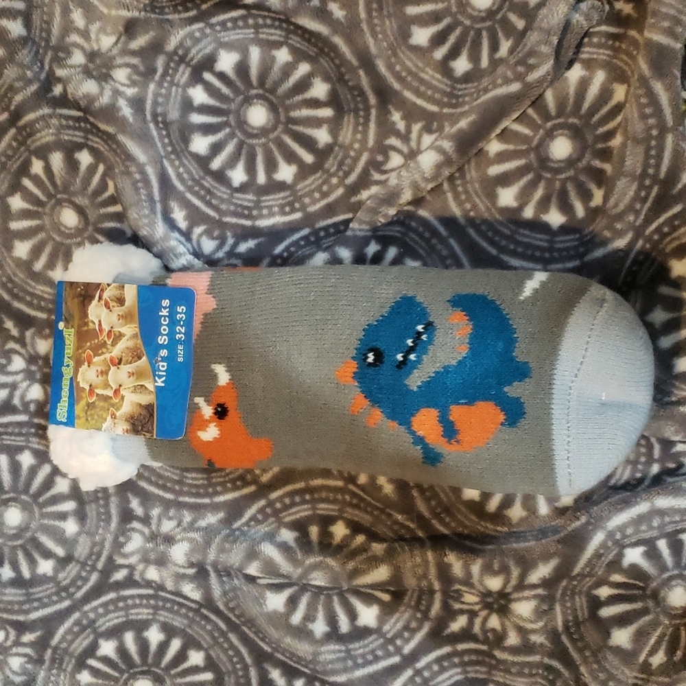 ShengyuzI Fuzzy Dinosaur Fluffy Socks Kids Warm Plush Non slip